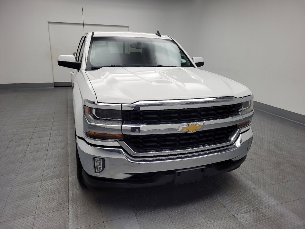 Used 2018 Chevrolet Silverado 1500 LT w/ Texas Edition image 14