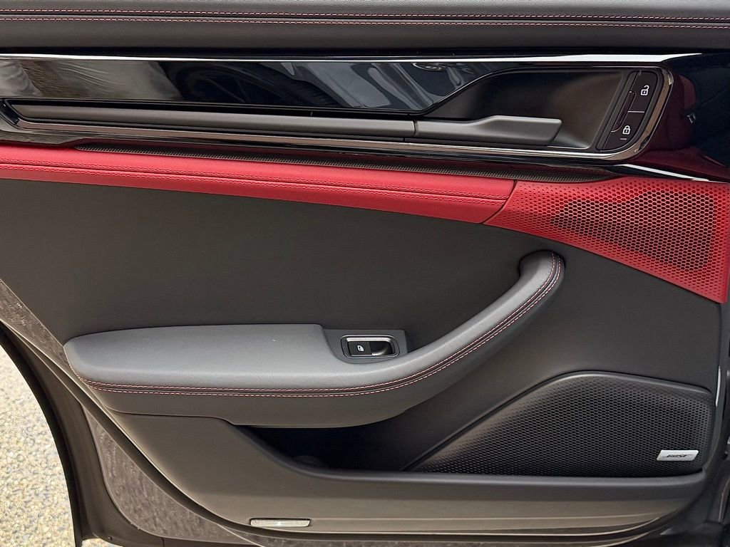 New 2026 Porsche Panamera 4 image 19