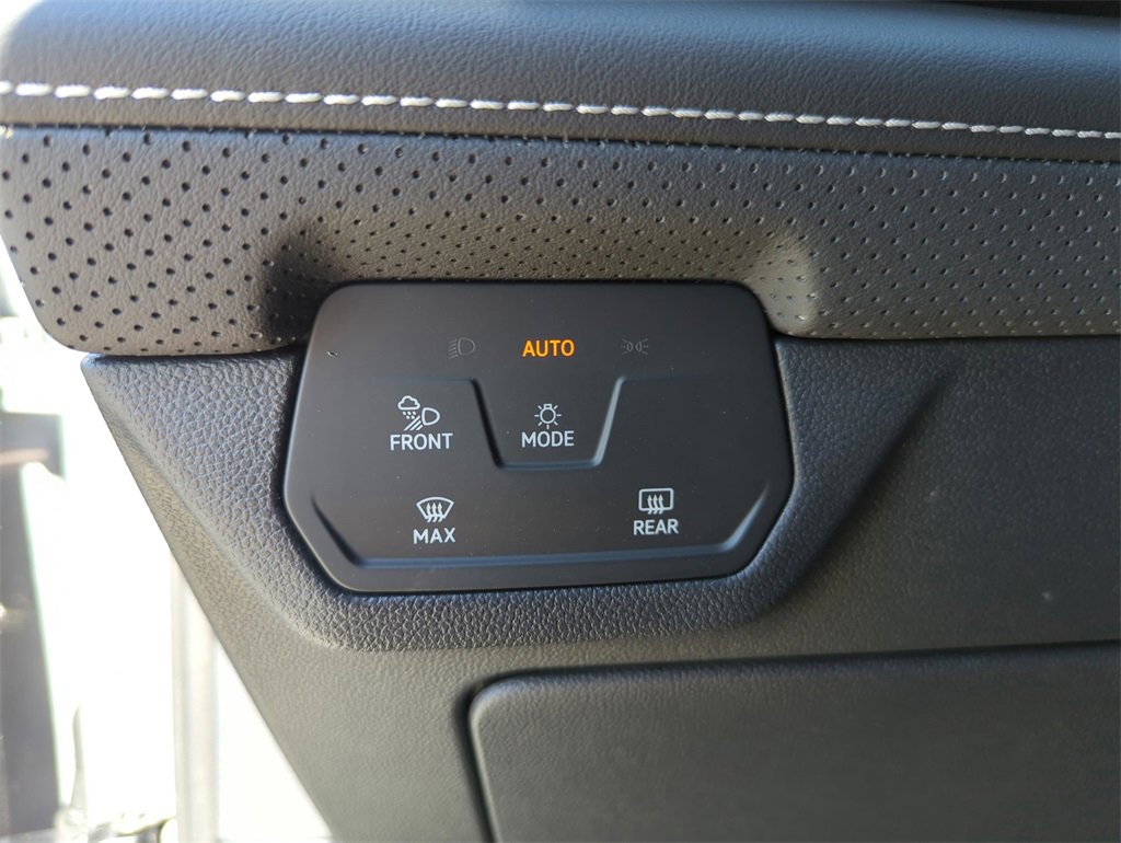 New 2026 Volkswagen Atlas SE image 39