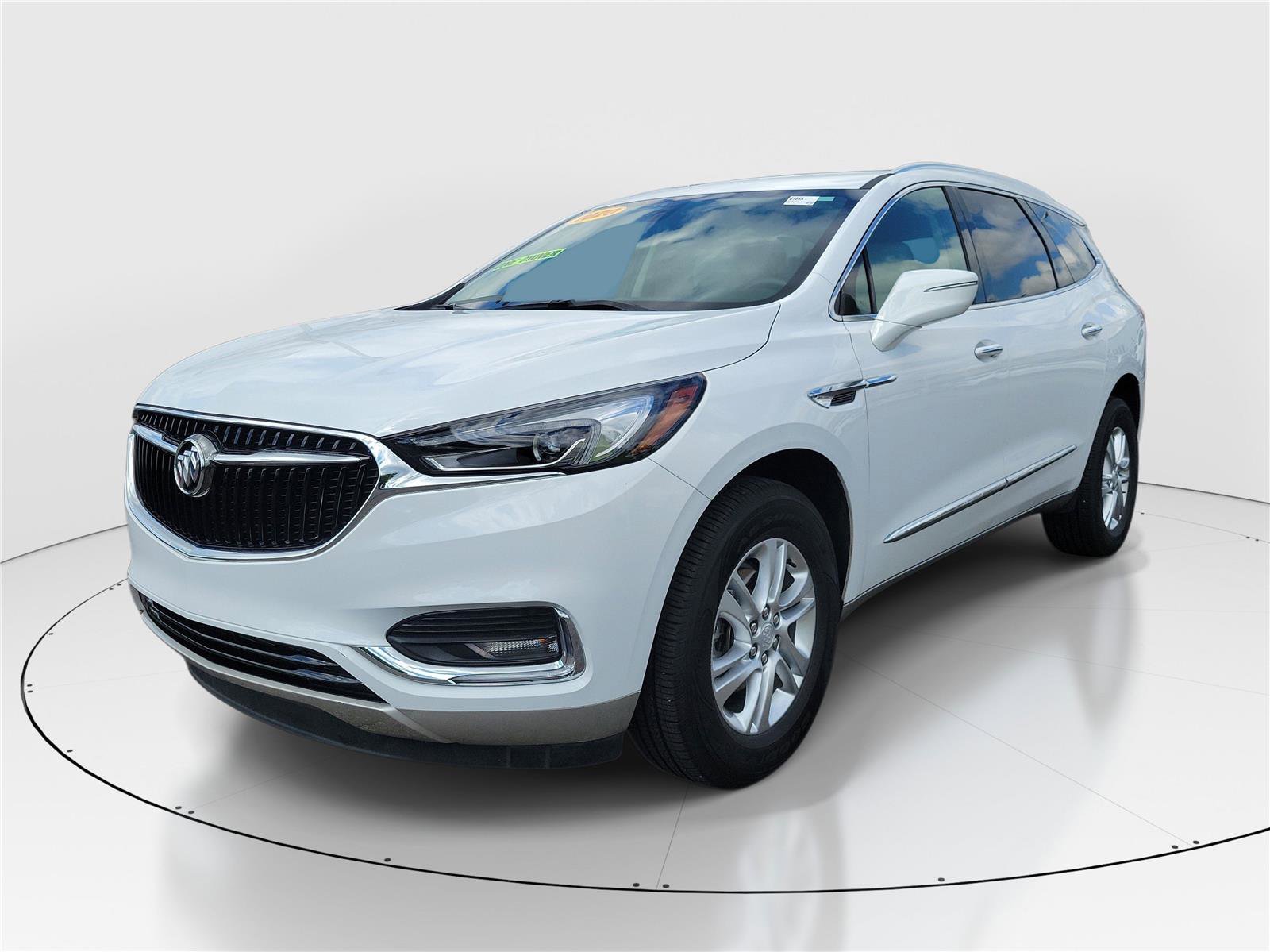 Used 2020 Buick Enclave Essence FWD image 2