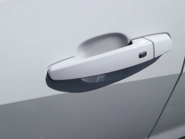 Used 2024 Chevrolet Malibu LT FWD image 15