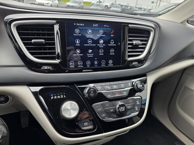 Used 2020 Chrysler Pacifica Touring w/ Advanced Safetytec Group FWD image 43