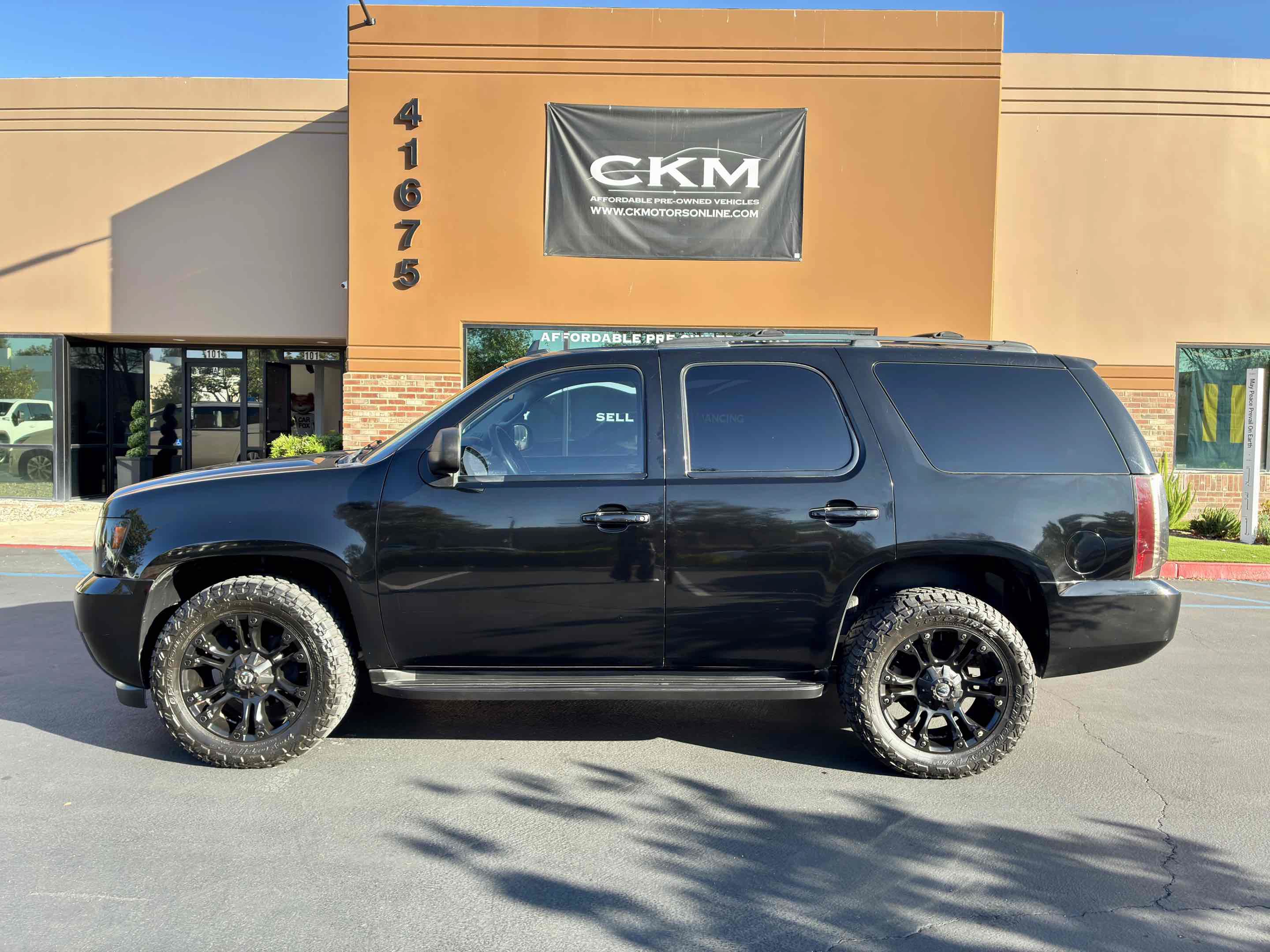 Used 2012 Chevrolet Tahoe LT AWD/4WD image 3