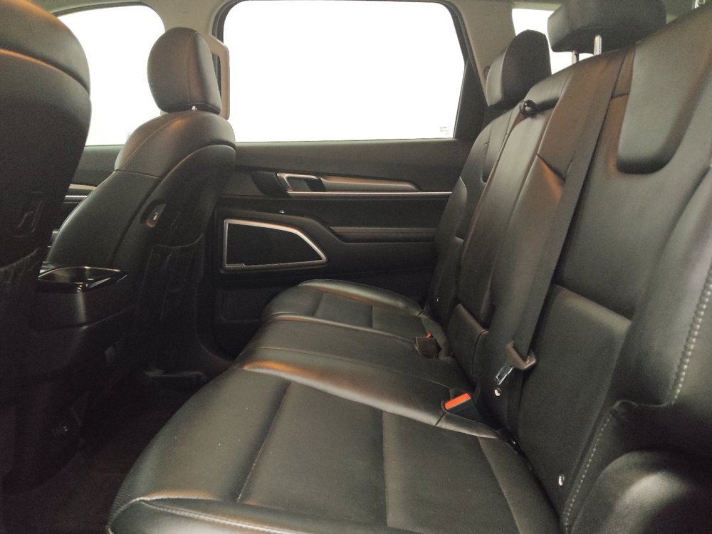 Used 2020 Kia Telluride LX FWD image 18