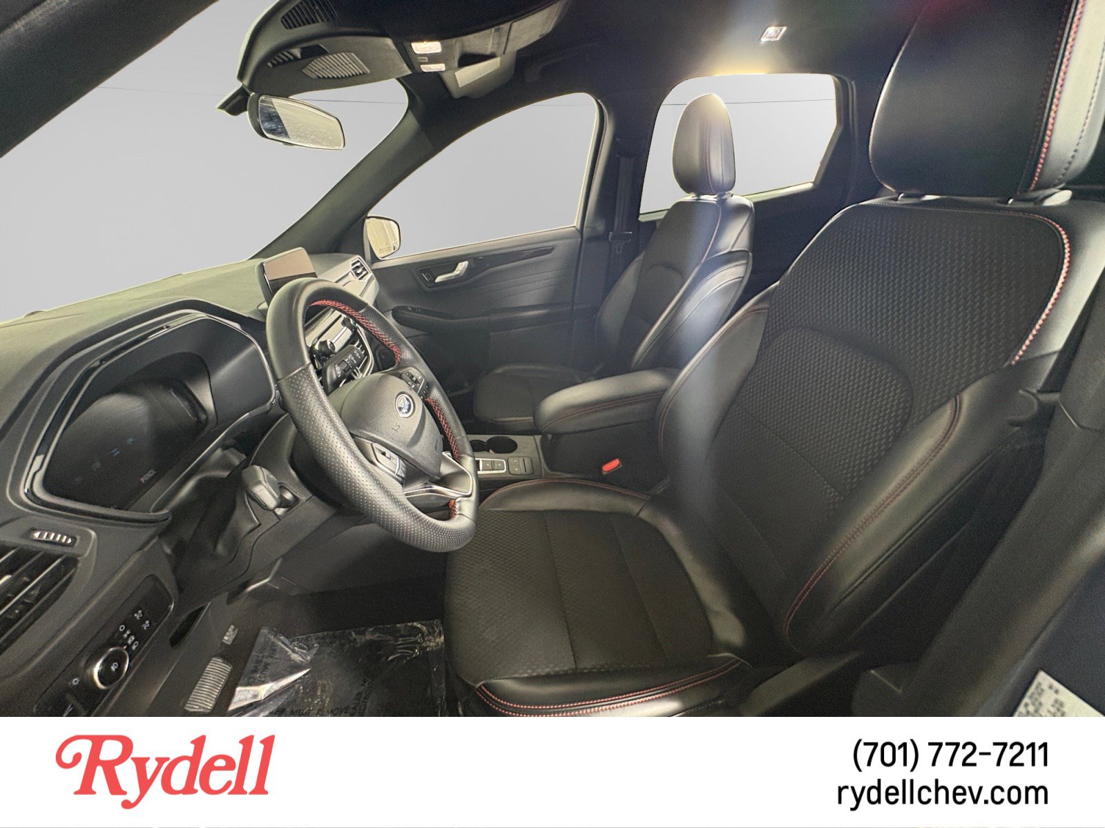 Used 2025 Ford Escape ST-Line Select AWD/4WD image 10