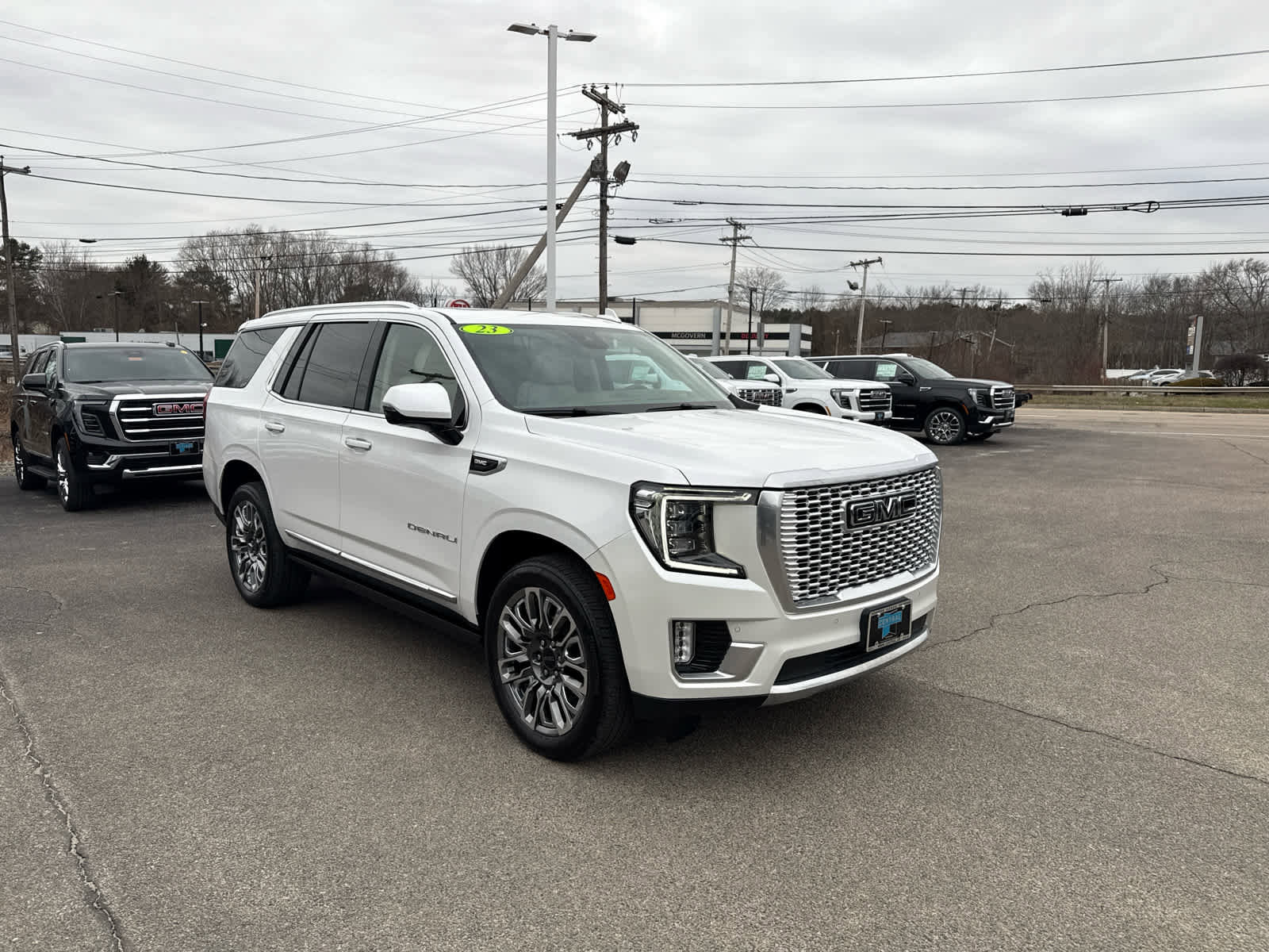 Used 2023 GMC Yukon Denali image 7