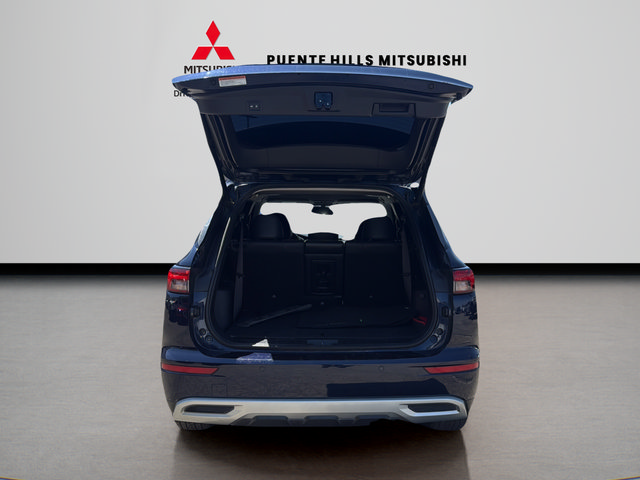 Used 2022 Mitsubishi Outlander SE FWD image 9
