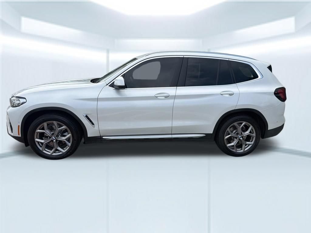 Used 2023 BMW X3 sDrive30i w/ Premium Package RWD image 3