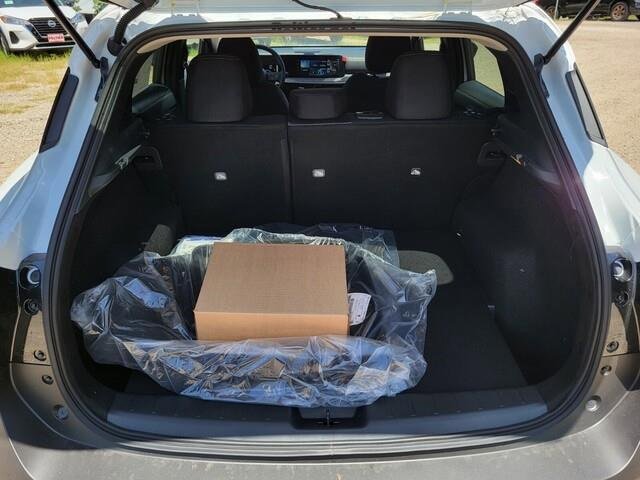 New 2025 Nissan Kicks SV w/ Illumination Package image 6