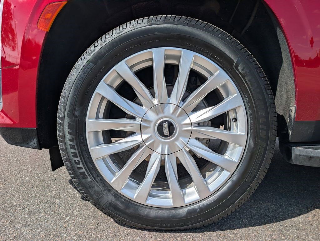 Certified 2022 Cadillac Escalade Luxury AWD/4WD image 8