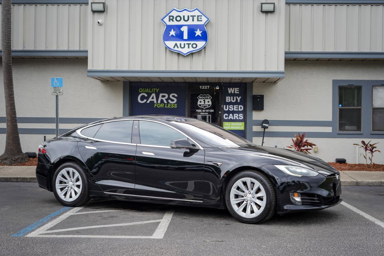 Used 2018 Tesla Model S 75D AWD/4WD image 3