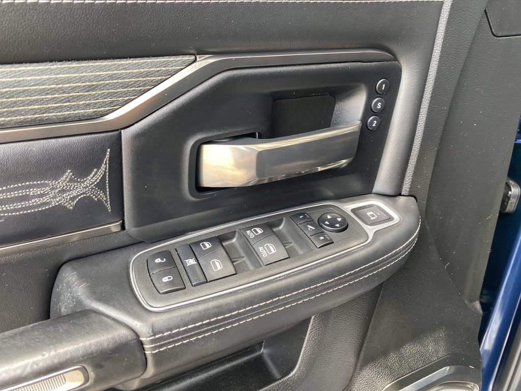 Used 2021 RAM 2500 Limited AWD/4WD image 18
