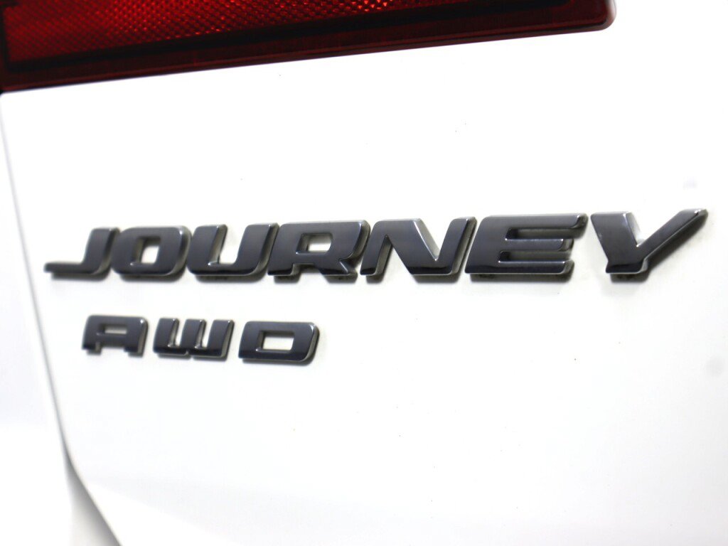 Used 2014 Dodge Journey SXT AWD/4WD image 31