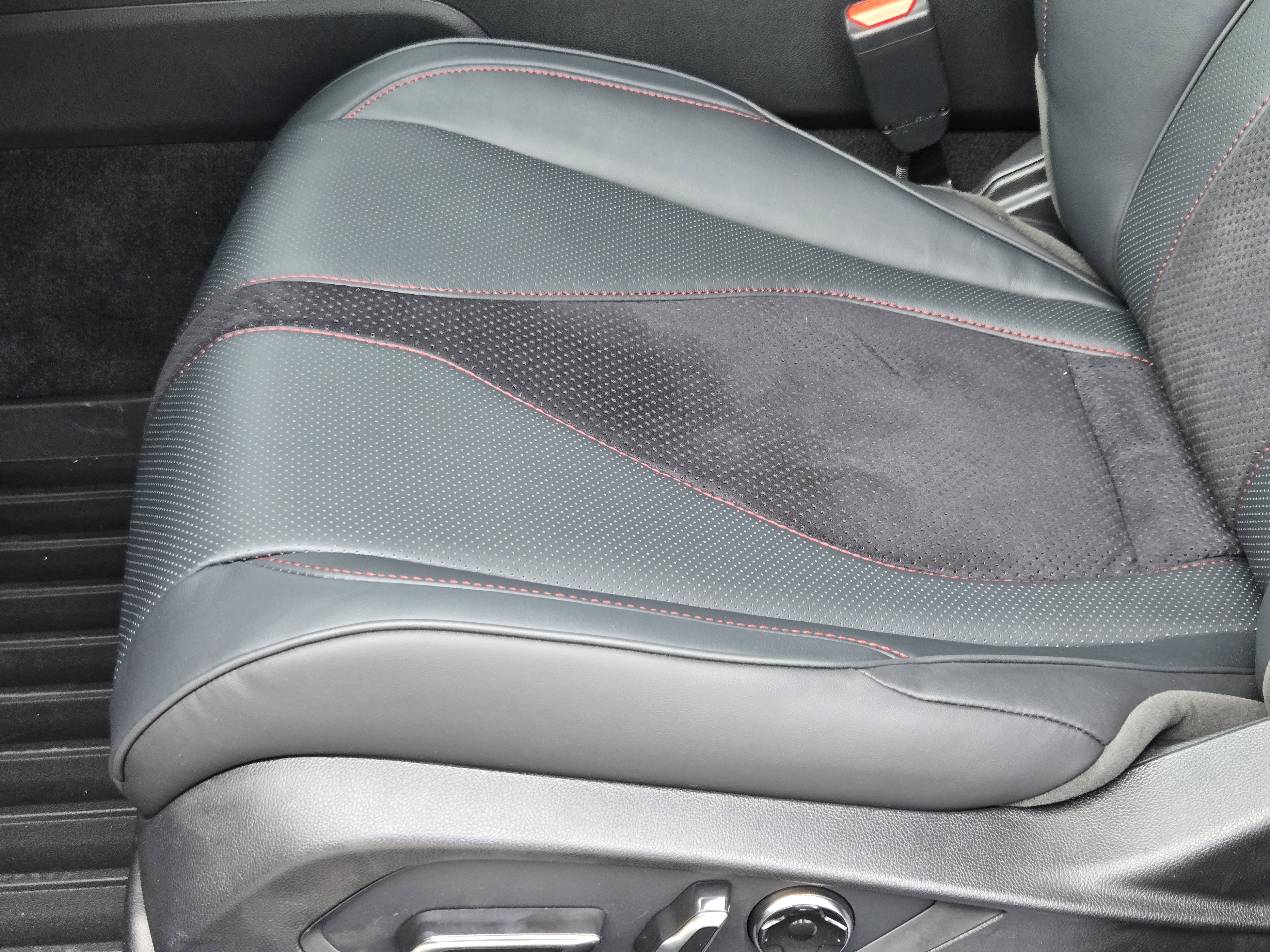 New 2025 Acura TLX SH-AWD w/ A-SPEC Pkg image 17