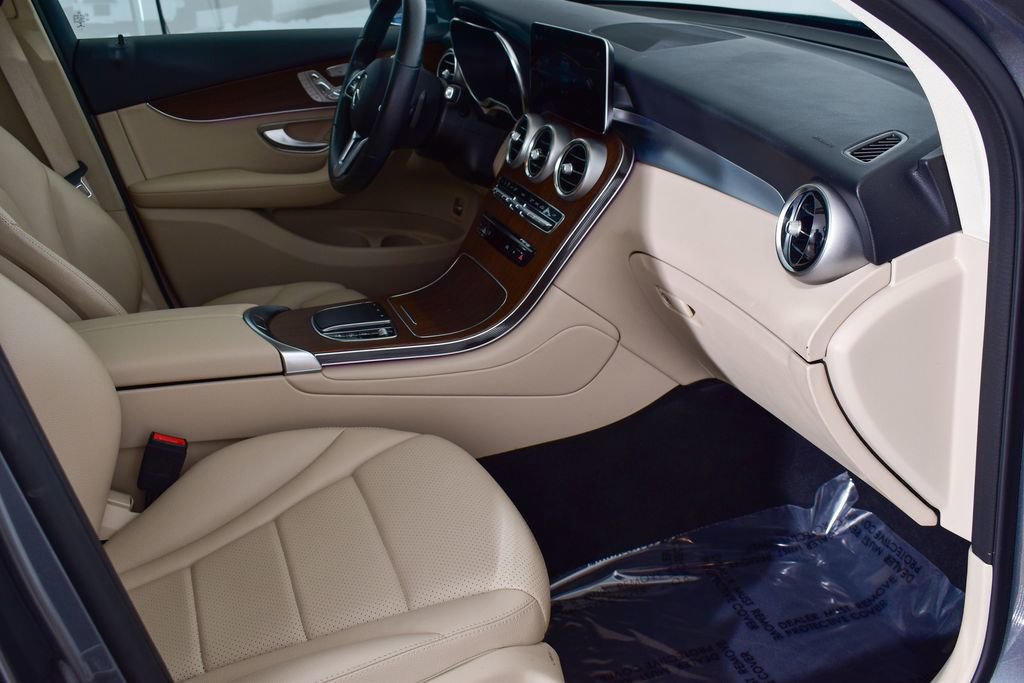 Certified 2021 Mercedes-Benz GLC 300 GLC 300 image 26
