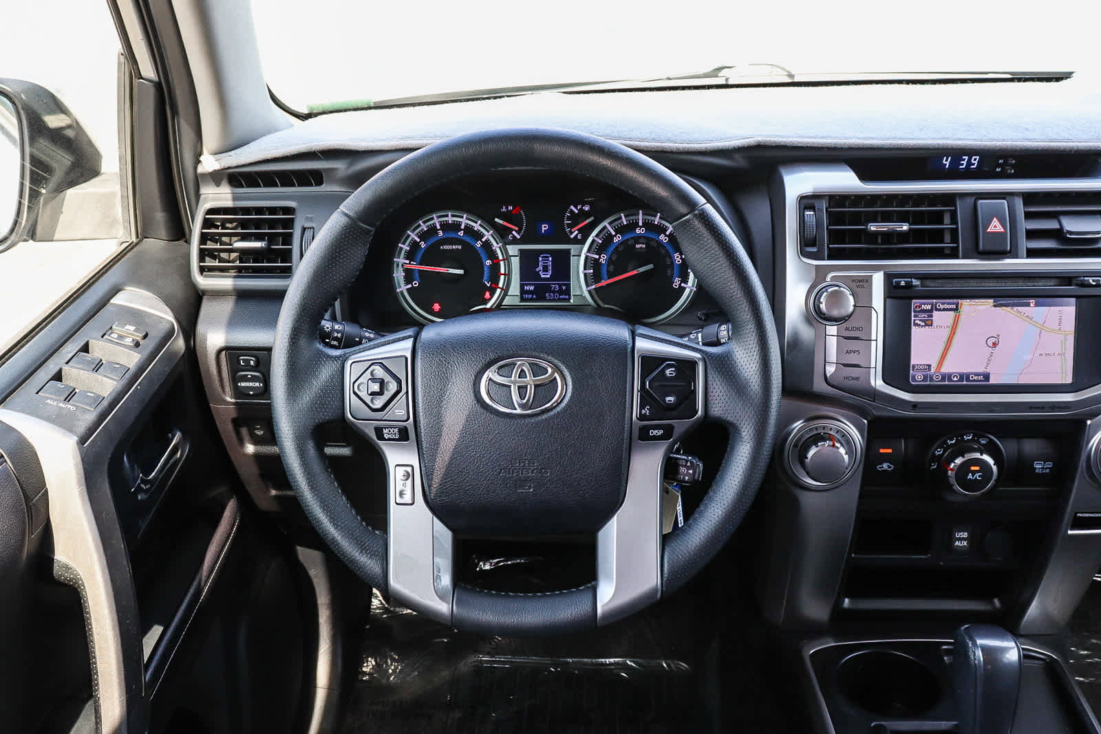 Used 2017 Toyota 4Runner SR5 image 17