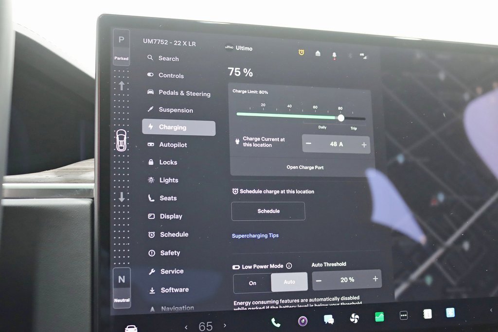 Used 2022 Tesla Model X image 22