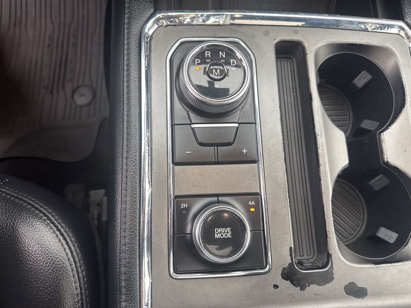 Used 2020 Ford Expedition XLT w/ Equipment Group 202A image 32