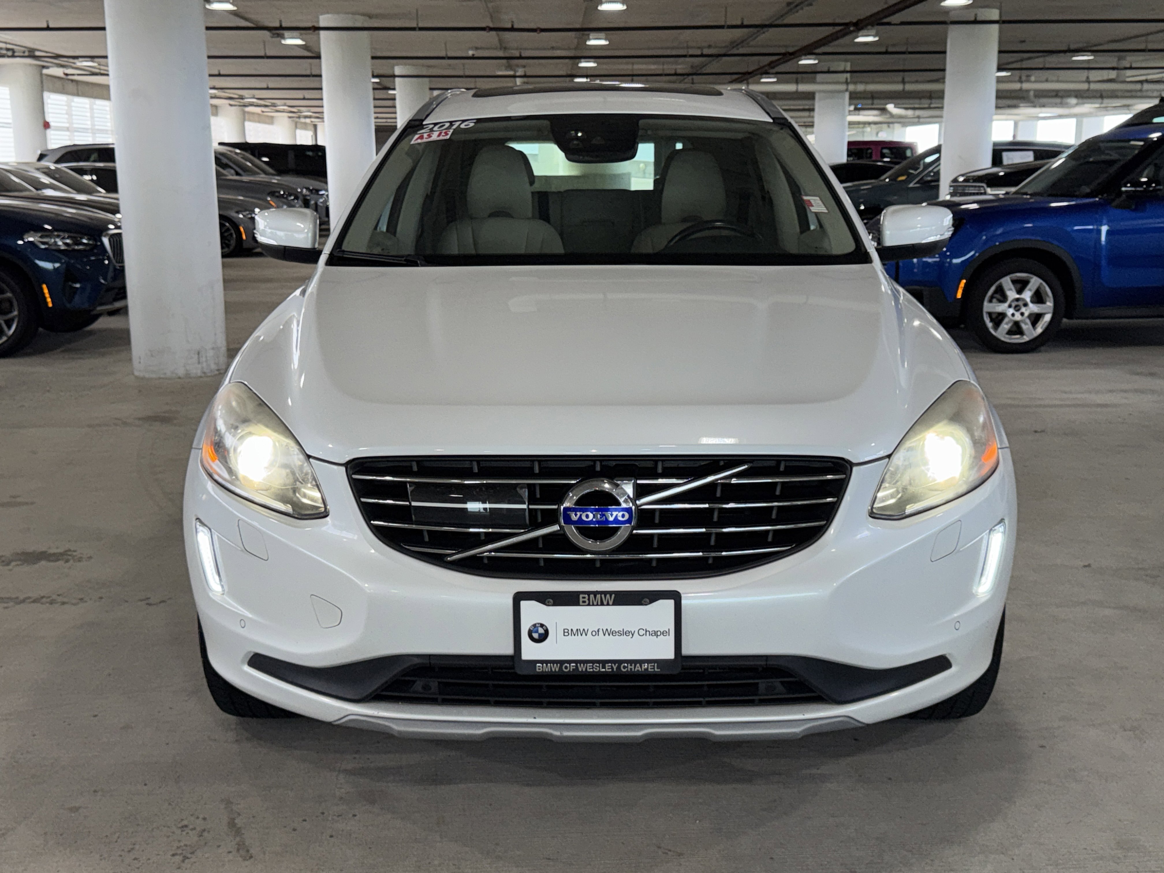 Used 2016 Volvo XC60 T6 Platinum AWD/4WD image 3