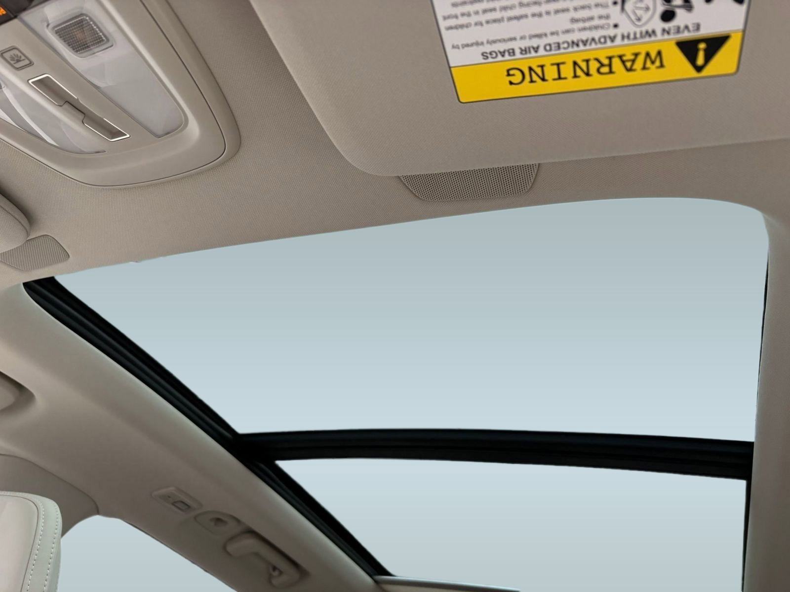 Used 2026 Volvo XC90 B6 Ultra w/ Protection Package image 15