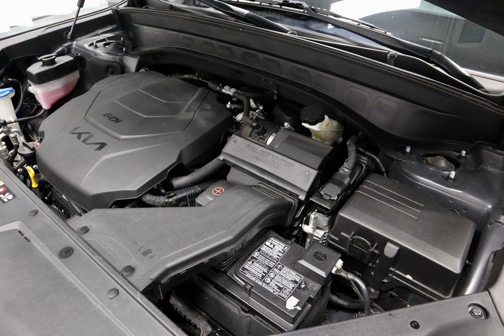 Used 2022 Kia Telluride EX w/ EX Premium Package image 17