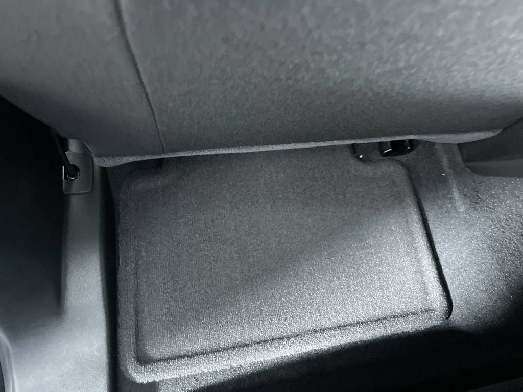 Used 2025 GMC Canyon Elevation RWD image 35