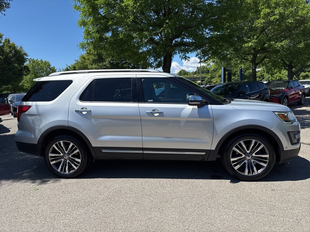 Used 2017 Ford Explorer Platinum image 5