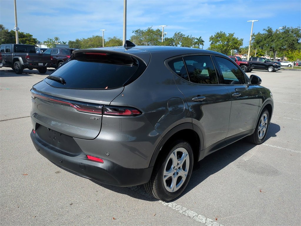 New 2025 Dodge Hornet GT image 5