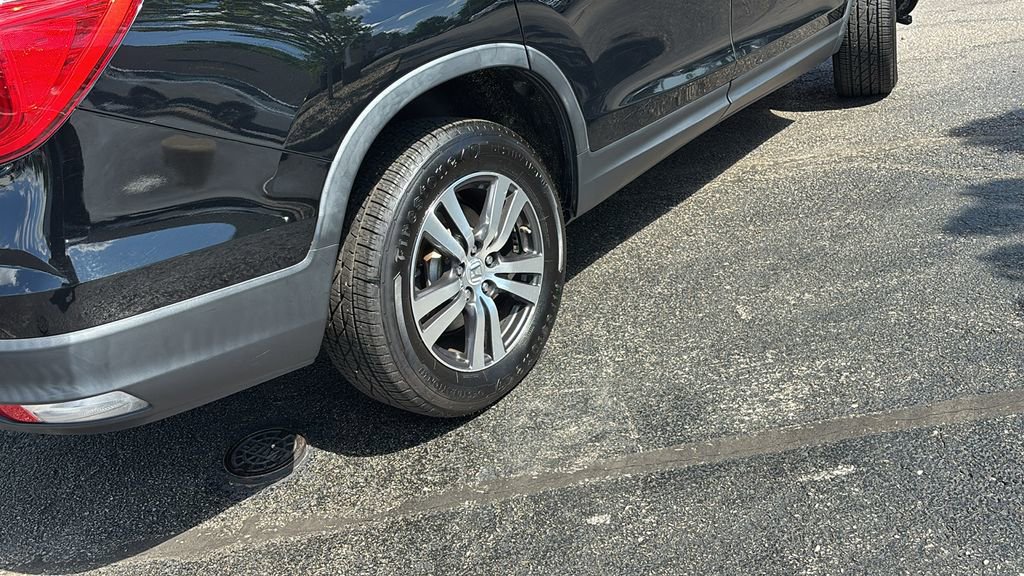Used 2017 Honda Pilot EX-L image 8