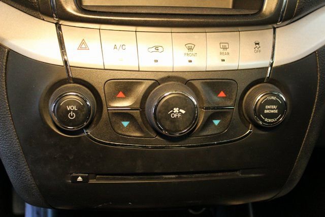 Used 2015 Dodge Journey SE image 27