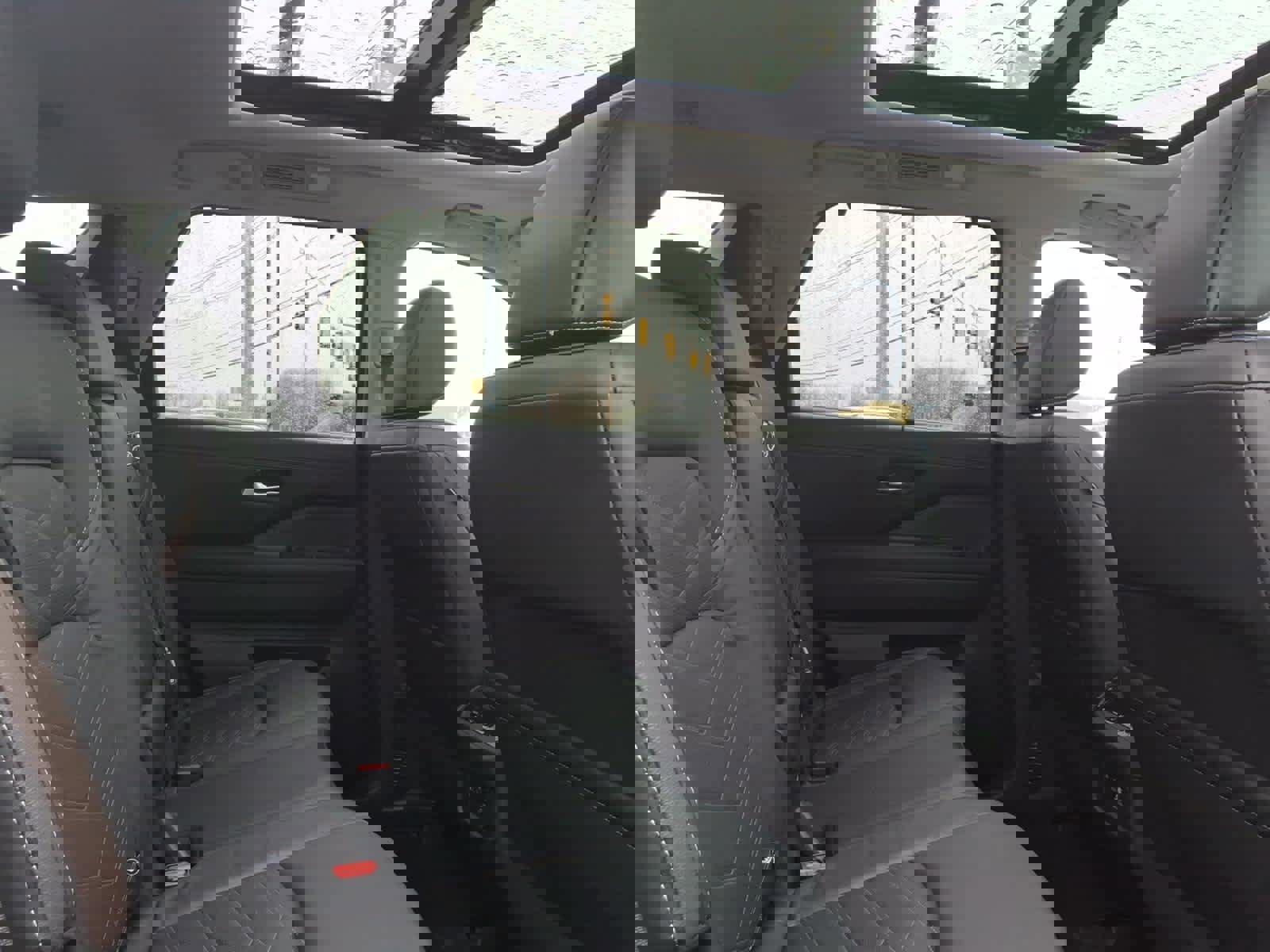 Used 2023 Nissan Pathfinder Platinum w/ Cargo Package image 19