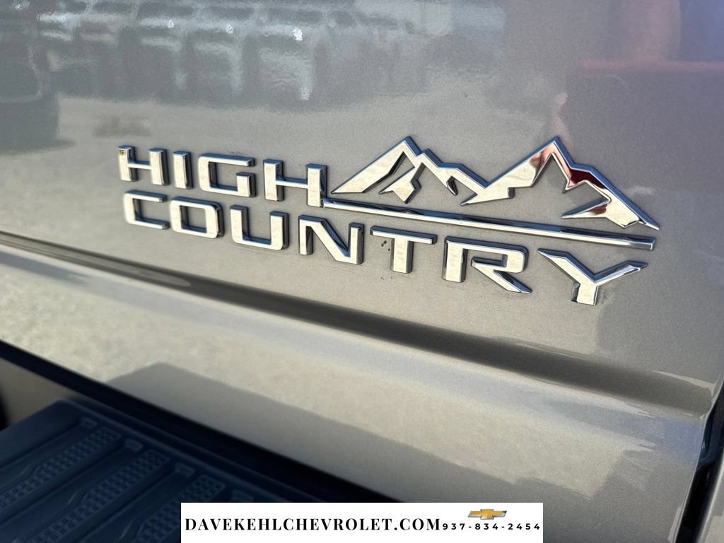 Used 2025 Chevrolet Silverado 3500 High Country w/ High Country Premium Package AWD/4WD image 40