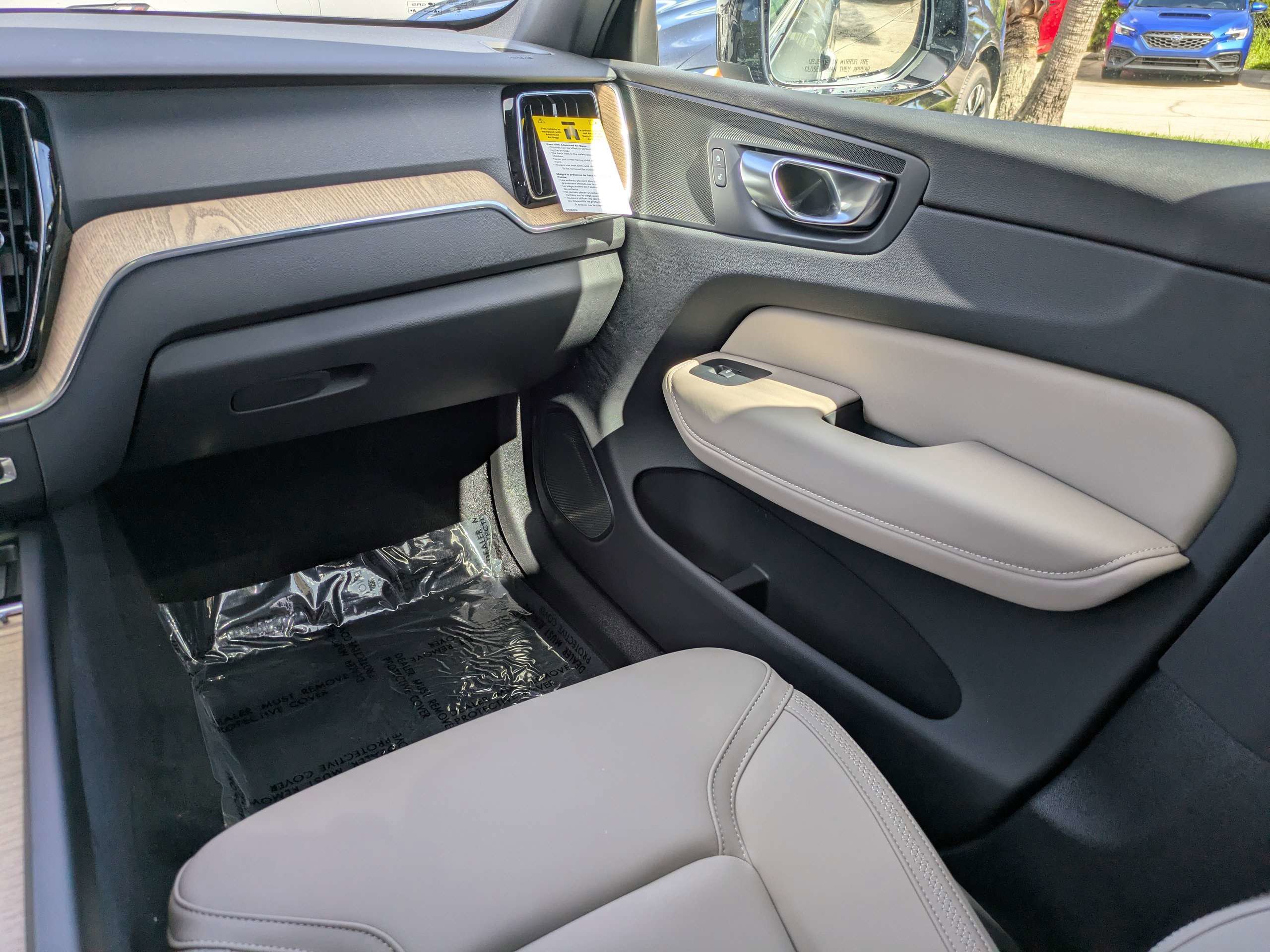 New 2026 Volvo XC60 B5 Plus w/ Protection Package Premier image 18