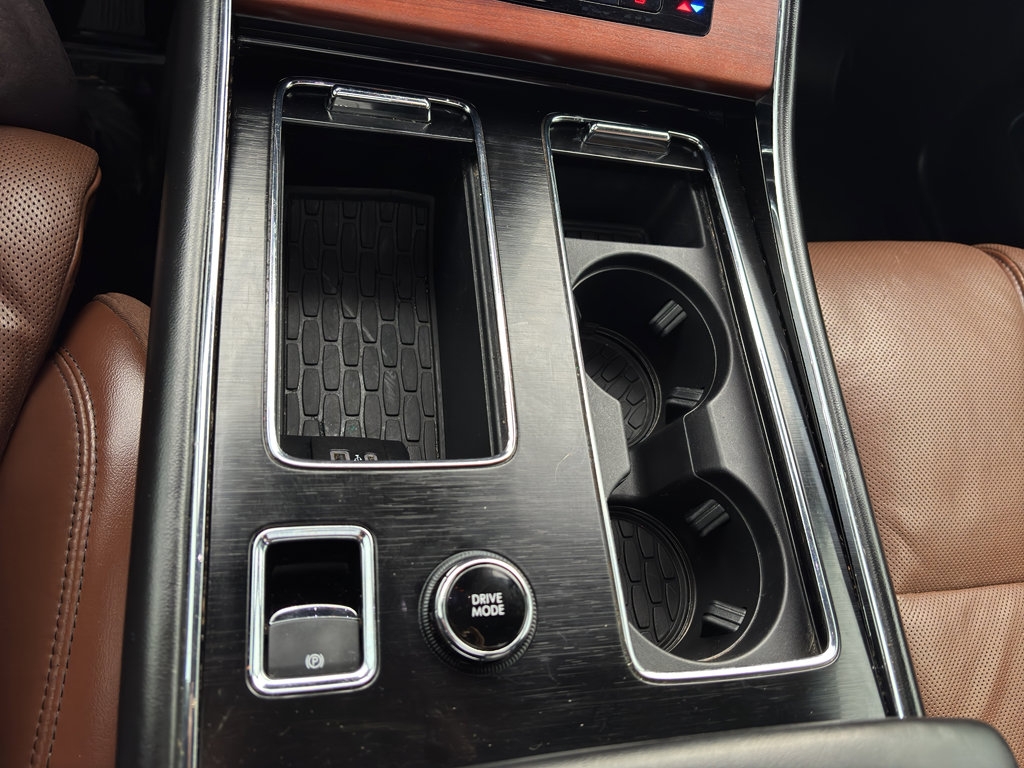 Used 2021 Lincoln Aviator Reserve w/ Equipment Group 202A image 19