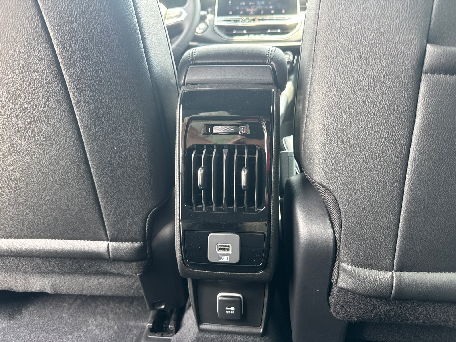 New 2026 Jeep Compass Latitude AWD/4WD image 7