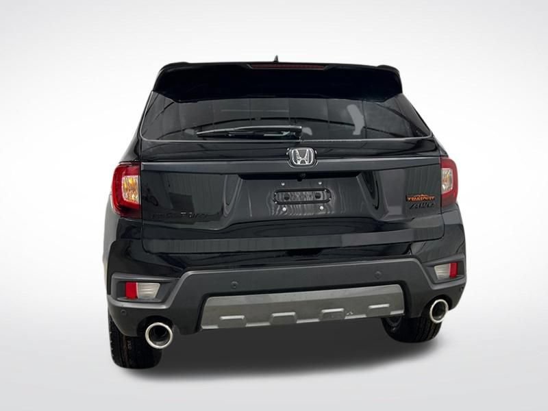 Used 2023 Honda Passport TrailSport image 4