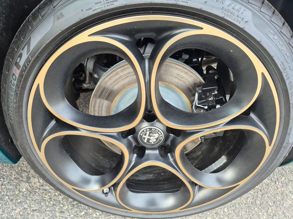 New 2025 Alfa Romeo Giulia w/ Driving Assist Package image 11