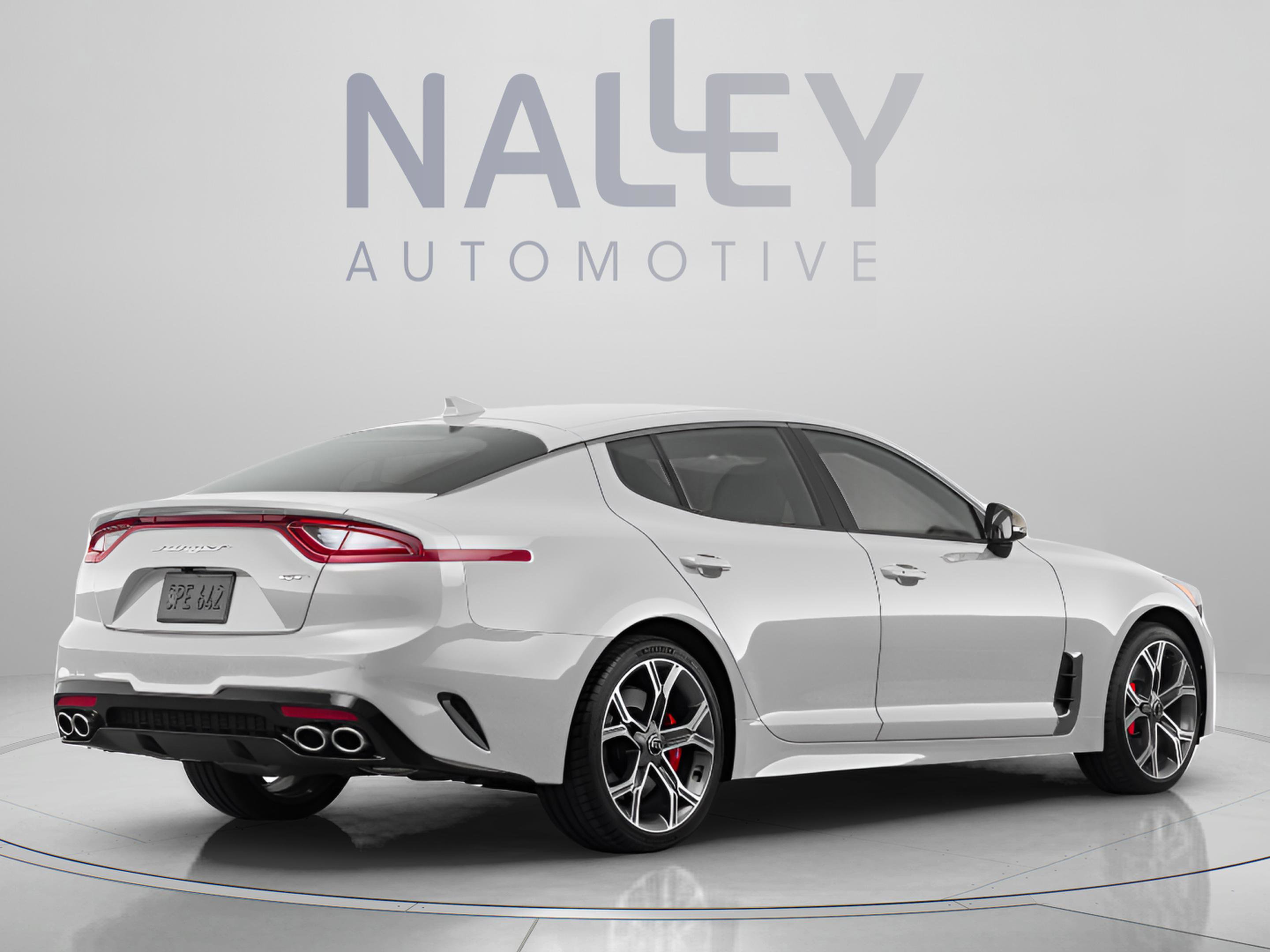 Used 2020 Kia Stinger GT-Line w/ Sun & Sound Package RWD image 3