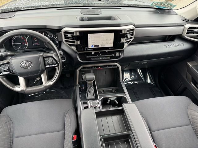 Used 2022 Toyota Tundra SR5 w/ SR5 Convenience Package image 10
