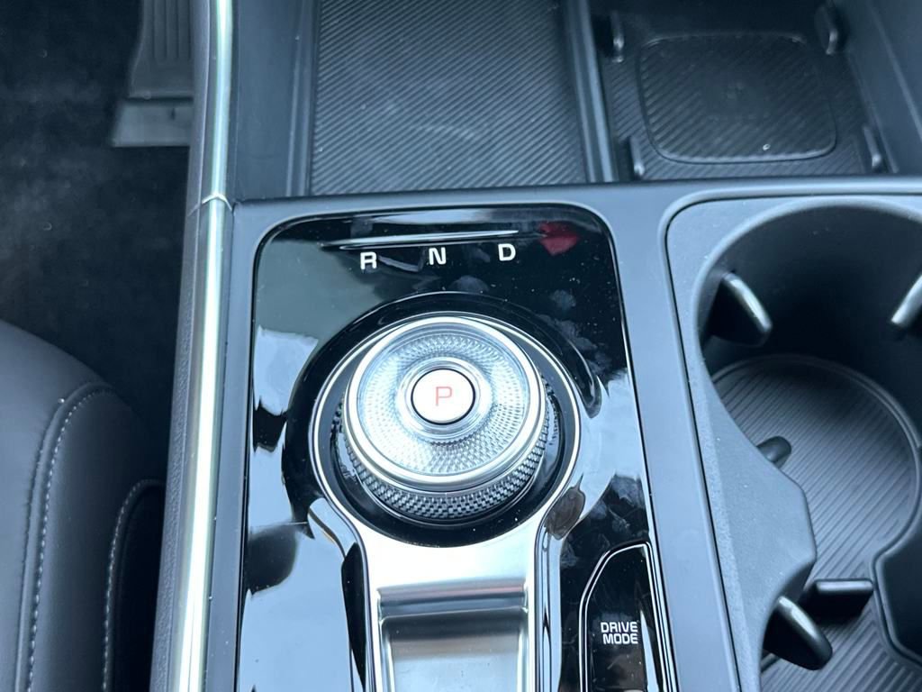 New 2026 Kia Carnival EX image 29