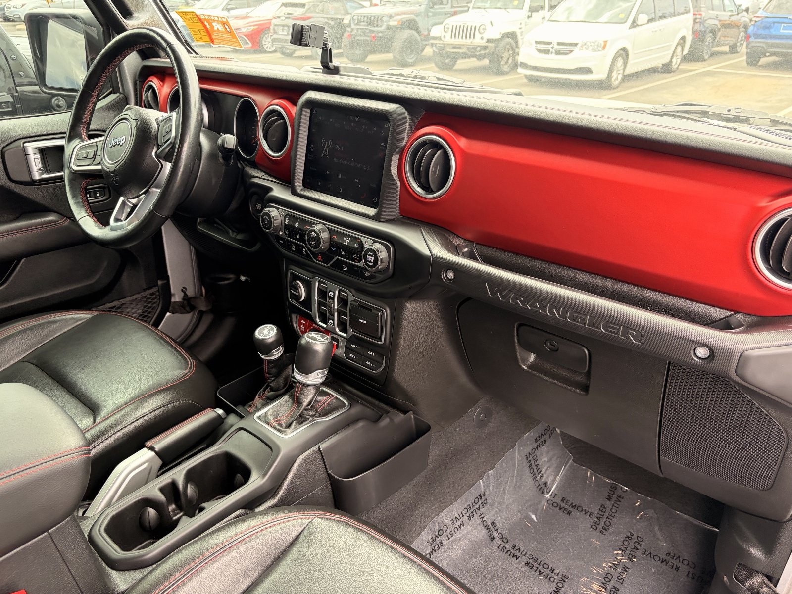 Used 2020 Jeep Wrangler Unlimited Rubicon AWD/4WD image 11