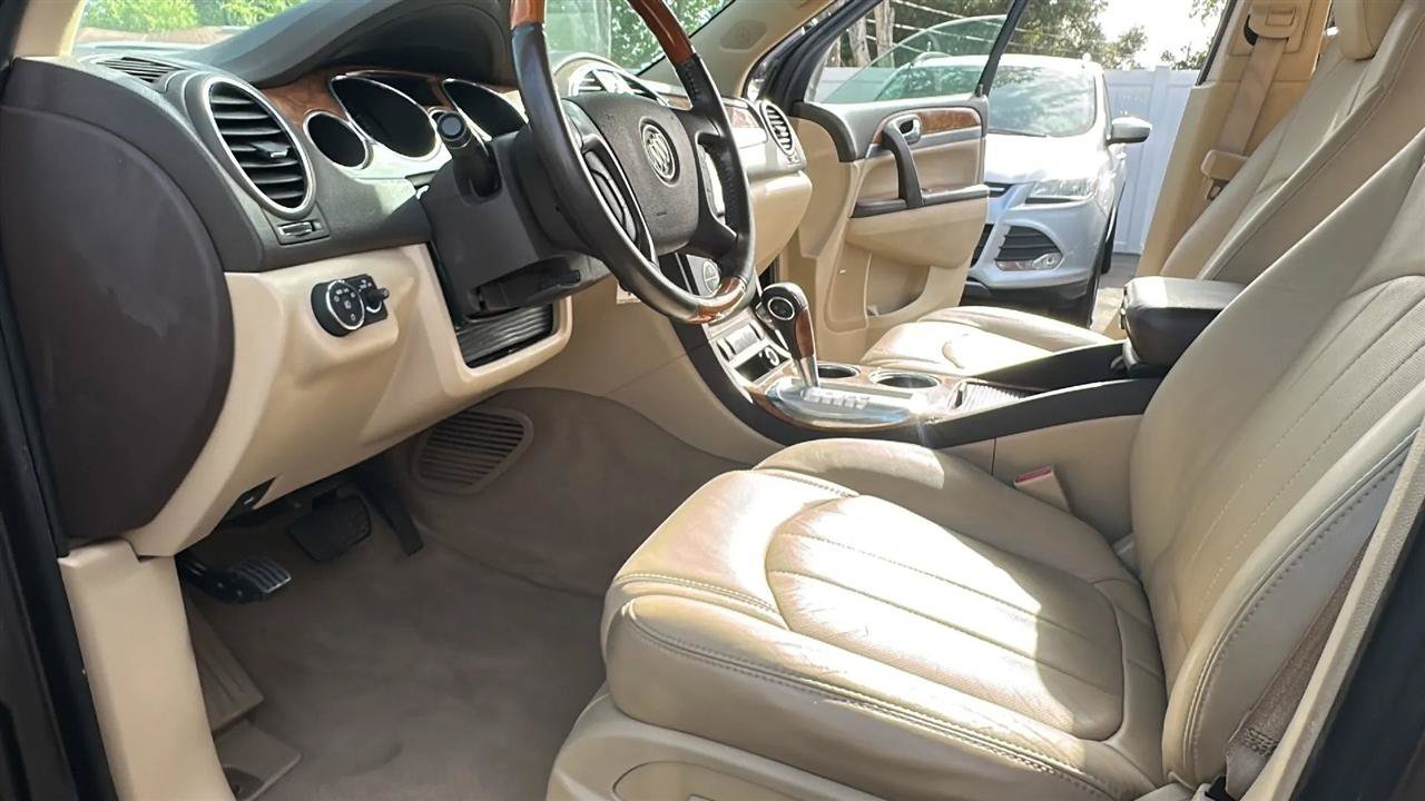 Used 2011 Buick Enclave CXL AWD/4WD image 20