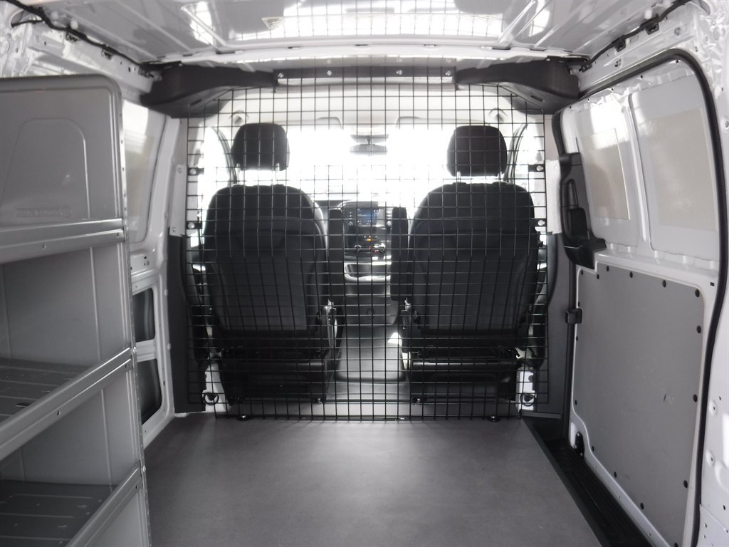 Used 2023 Mercedes-Benz Metris image 7