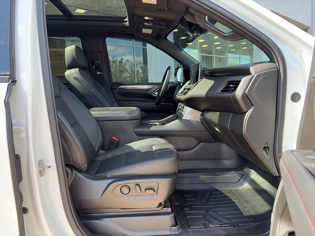 Used 2023 Chevrolet Tahoe RST w/ Luxury Package AWD/4WD image 16