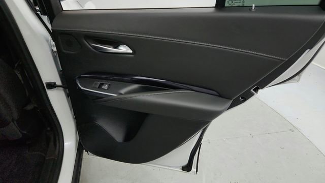 Certified 2023 Cadillac XT4 Luxury w/ Cold Weather Package image 20