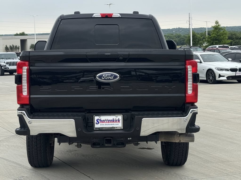 Used 2024 Ford F250 Lariat AWD/4WD image 5