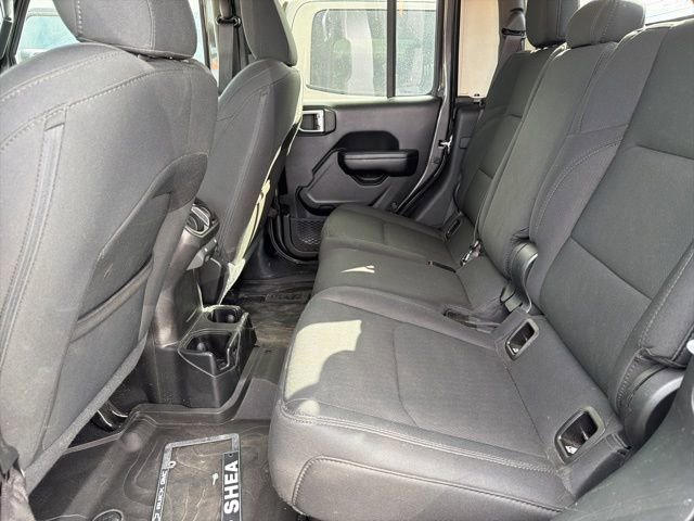Used 2021 Jeep Gladiator Willys image 7