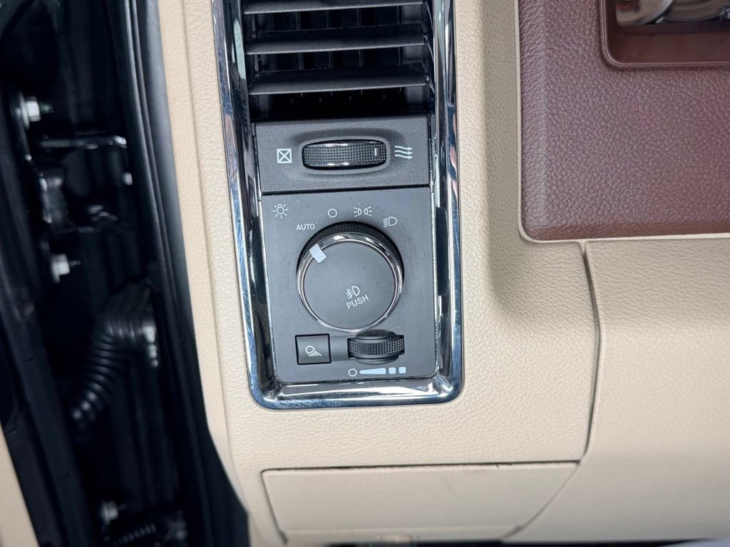 Used 2018 RAM 1500 Laramie Longhorn w/ Longhorn Special Edition AWD/4WD image 18