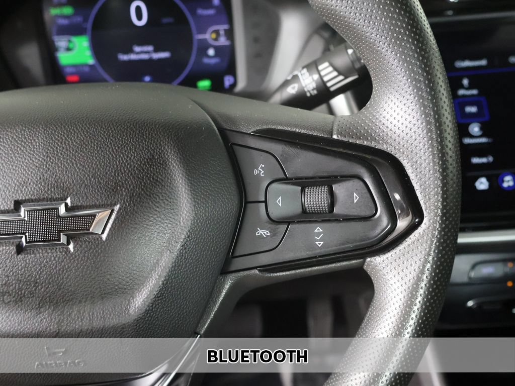 Used 2023 Chevrolet Bolt EUV LT FWD image 4