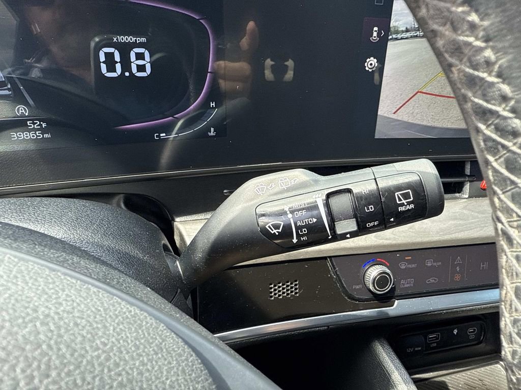 Used 2023 Kia Sportage X-Line w/ X-Line Premium Package AWD/4WD image 32